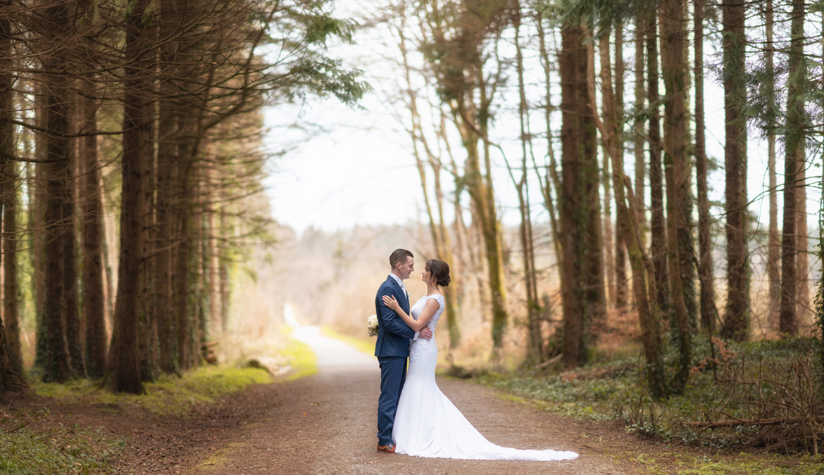 wedding photography in the woods